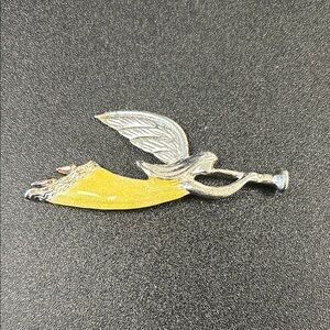 Vintage HALO Angel Brooch Gold Tone Yellow Enamel Wings Pin Signed